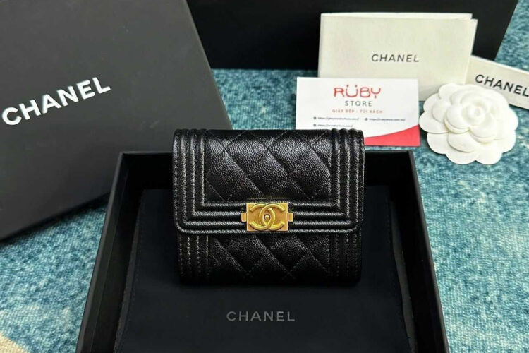 Ví CN Boy Small Flap Wallet Black Caviar GHW Đen Khóa Vàng