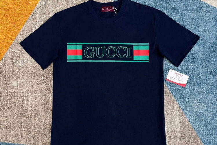 ÁO GUCCI COTTON JERSEY T-SHIRT WITH PRINT NAVY