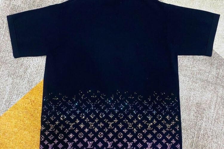 Áo LV Monogram Gradient Embellished Short-Sleeved Crewneck Black