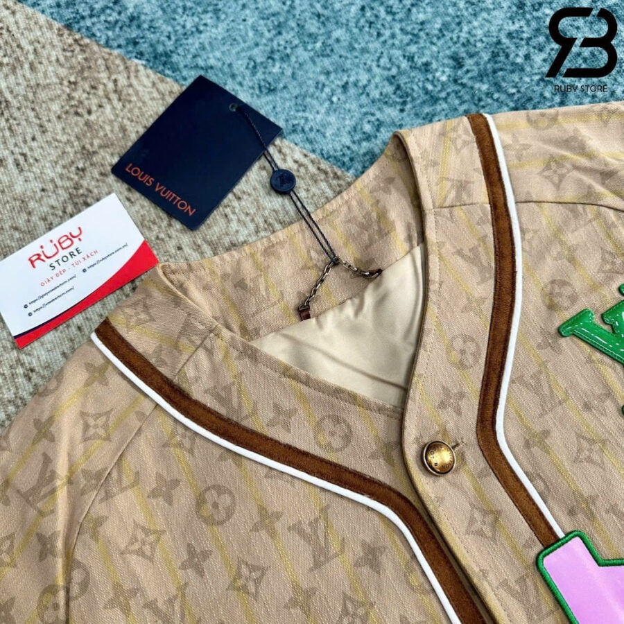 Áo LV Tyler 25SS Runway Baseball Shirt Beige Monogram Pink Logo