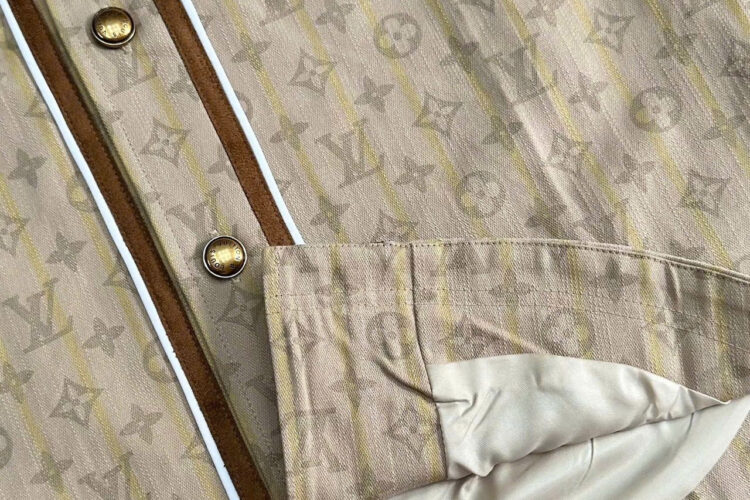 Áo LV Tyler 25SS Runway Baseball Shirt Beige Monogram Pink Logo