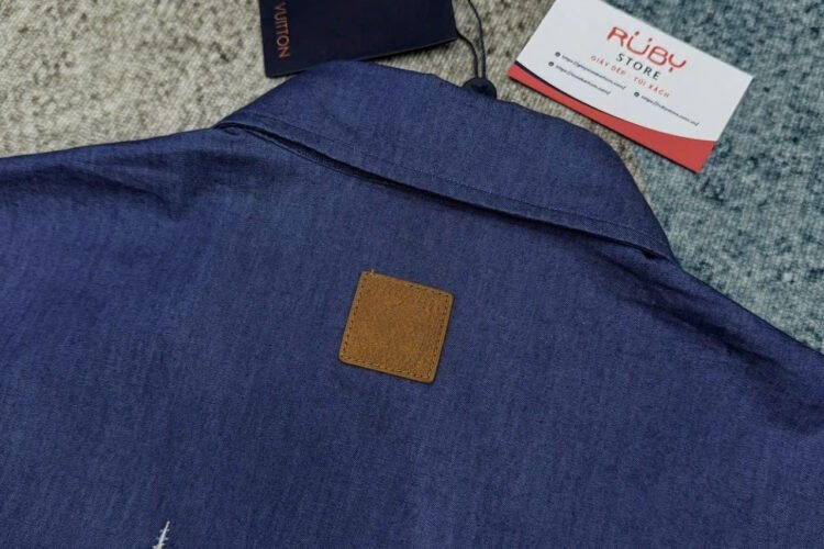 Áo Sơ Mi LV Embroidered Chambray Short-Sleeved Shirt Xanh dương