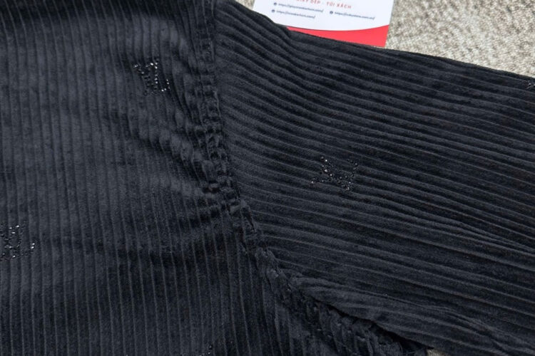 Áo Sơ Mi LV Long-Sleeved LV Blason Embellished Corduroy Shirt