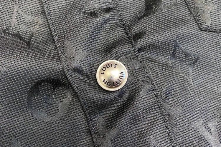 Áo Sơ Mi LV Monogram Moire Jacquard Short-Sleeved Silk Shirt Đen