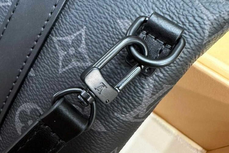 Túi LV Envelope Pouch M11613 Monogram Eclipse Xám Đen