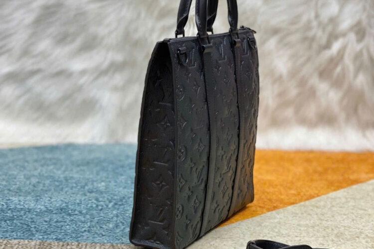 Túi LV Sac Plat Cross Bag M21884 Black Monogram Taurillon Đen