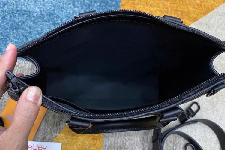 Túi LV Sac Plat Cross Bag M21884 Black Monogram Taurillon Đen
