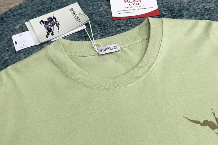 Áo Thun Burberry Knight Logo Graphic EKD T-Shirt Sage Green Xanh