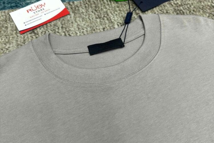 Áo Thun Prada Triangle T-Shirt Grey Màu Xám