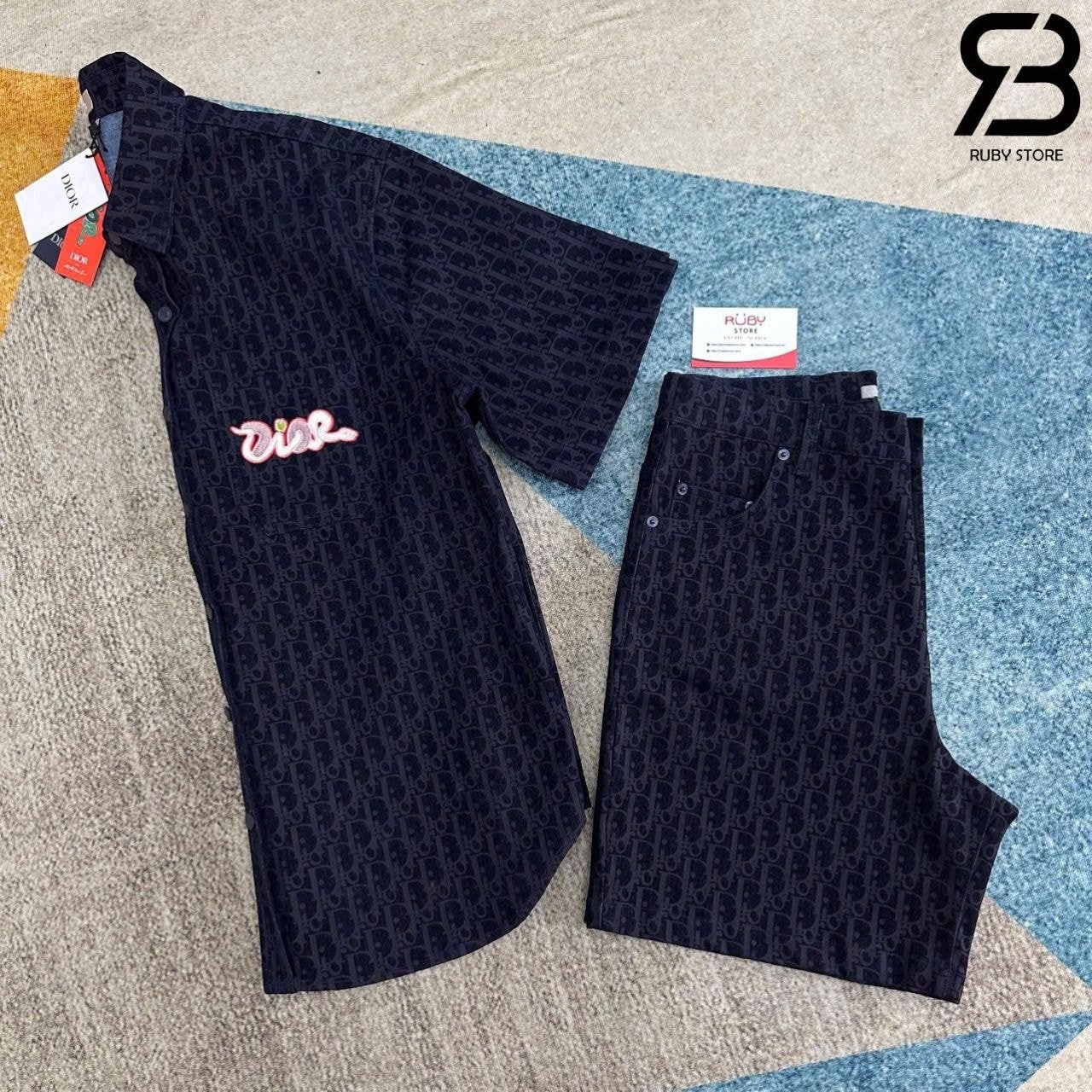 Quần Short Dior And Kaws Jean Heritage Dior Oblique Shorts