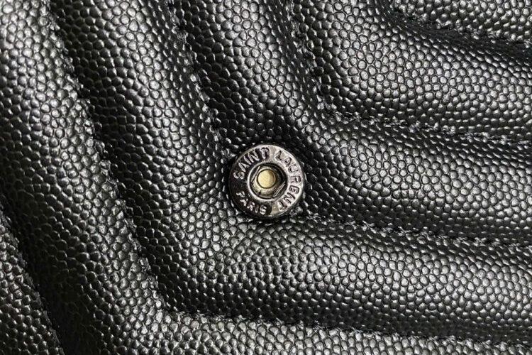 Túi YSL Envelope Classic Cassandre Woc 22CM So Black Caviar