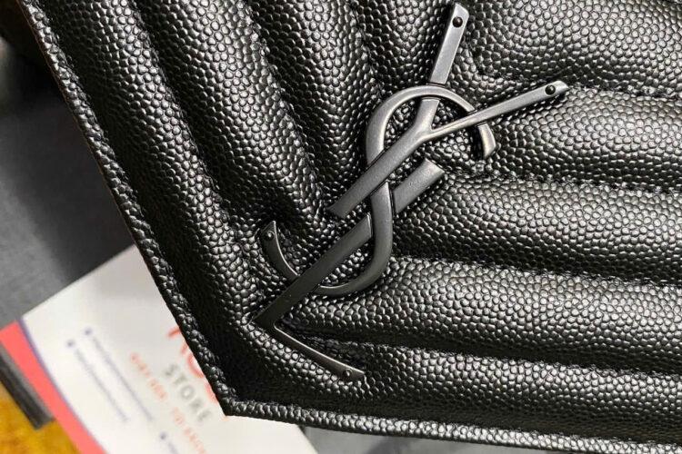 Túi YSL Envelope Classic Cassandre Woc 22CM So Black Caviar
