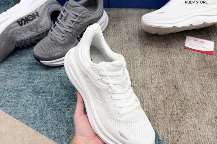 Giày Hoka Bondi 9 White Màu Trắng Best Deal