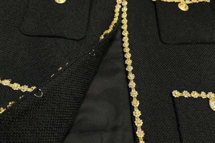 Áo CN 2025 Tweed Vest Black Gold Màu Đen Vàng