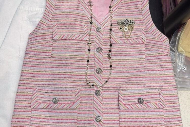 Áo CN 2025 Tweed Vest Pink Customized 01 Màu Hồng
