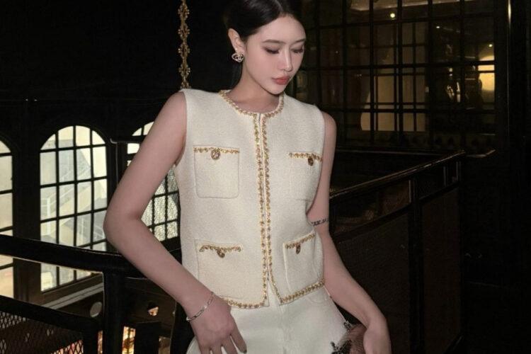 Áo CN 2025 Tweed Vest White Gold Màu Trắng Vàng