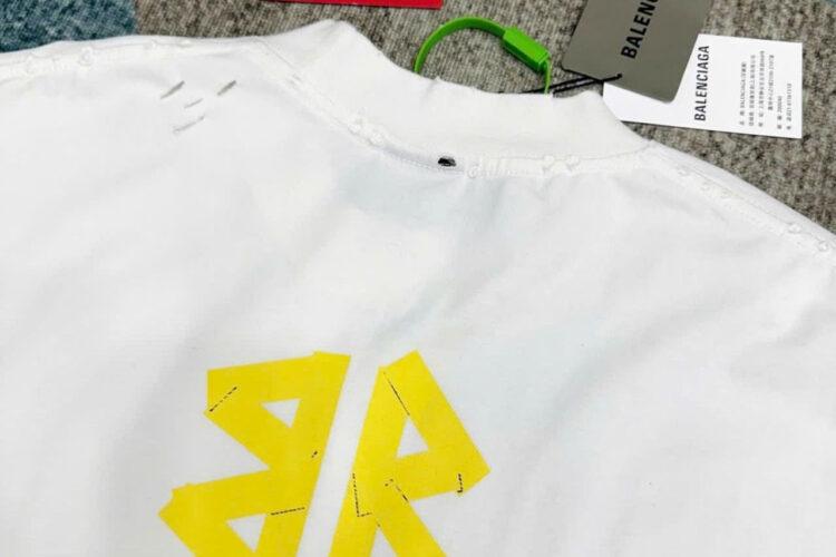 Áo Thun Balenciaga Tape Type T-Shirt In White Vintage Jersey Trắng