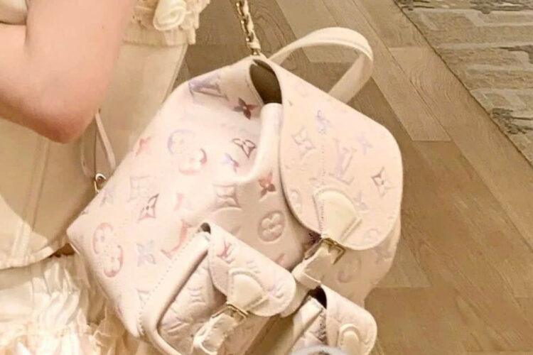 Ba Lô LV Backup Monogram Empreinte M15113 Màu Kem