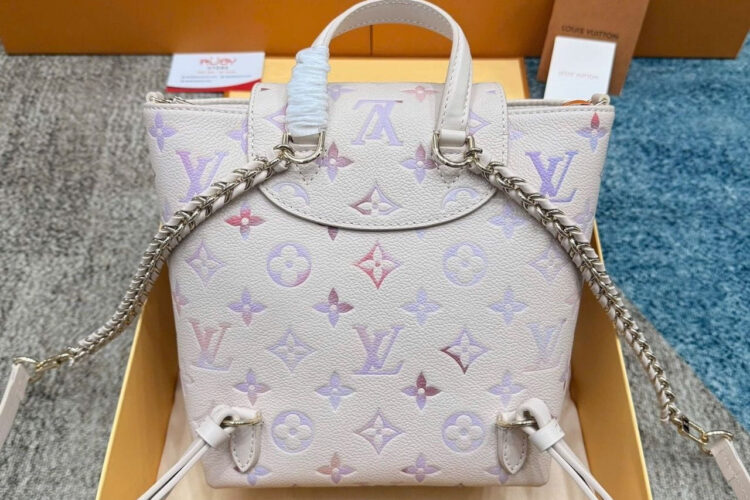 Ba Lô LV Backup Monogram Empreinte M15113 Màu Kem