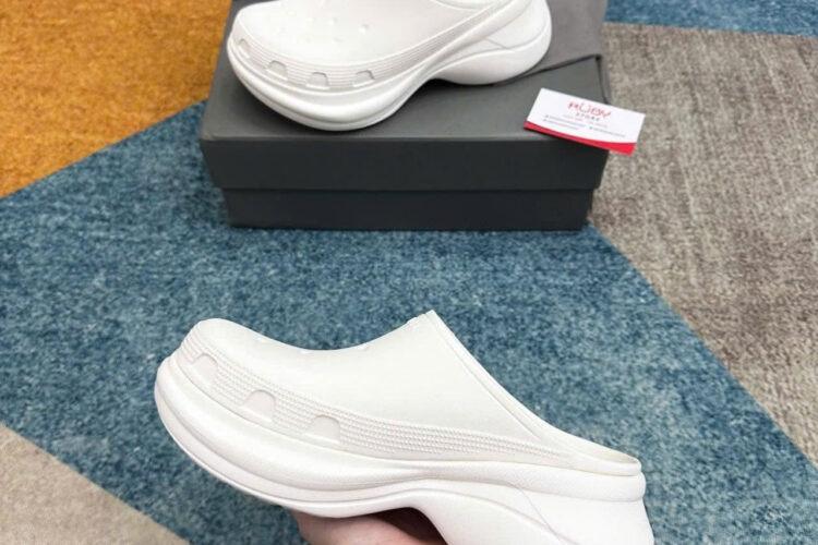 Dép Balenciaga Crocs Mule In White Màu Trắng