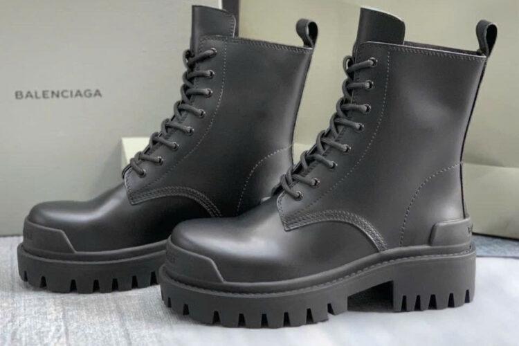 Giày Balenciaga Strike Lace Up Boots Black Calfskin Màu Đen