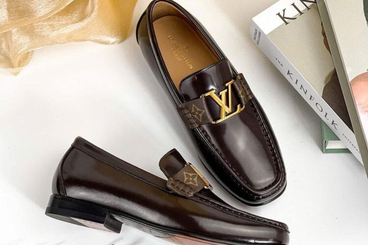 Giày Lười LV Montaigne Loafer Brown Box Calfskin Màu Nâu