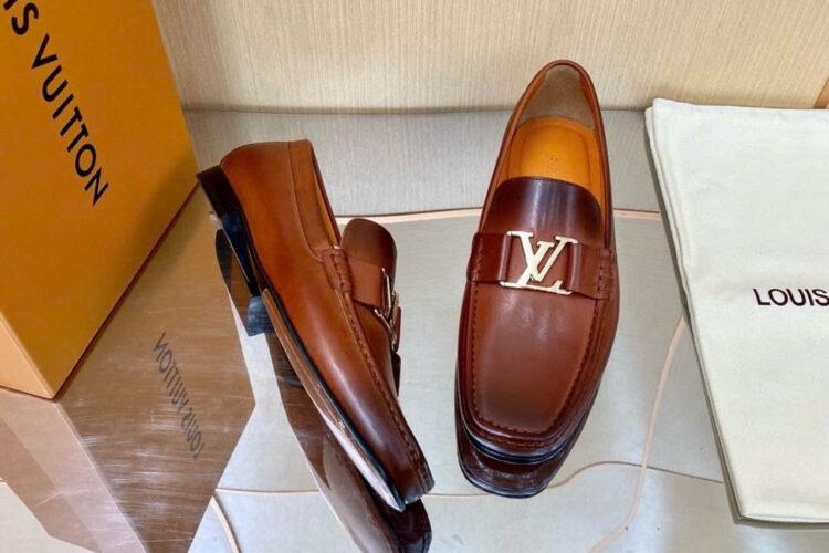 Giày Lười LV Montaigne Loafer Cognac Waxed Leather