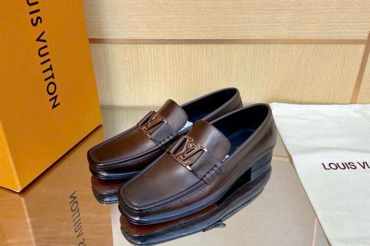 Giày Lười LV Montaigne Loafer Mocha Leather Màu Nâu