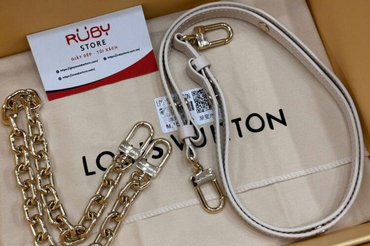 Túi LV Pochette Métis East West Monogram Empreinte M25682 Dream Cream
