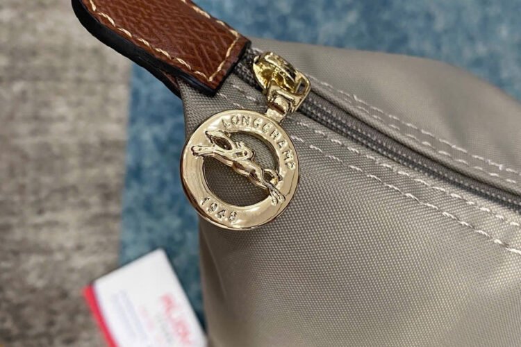 Túi Longchamp Le Pliage Medium Nylon Shoulder Màu Xám