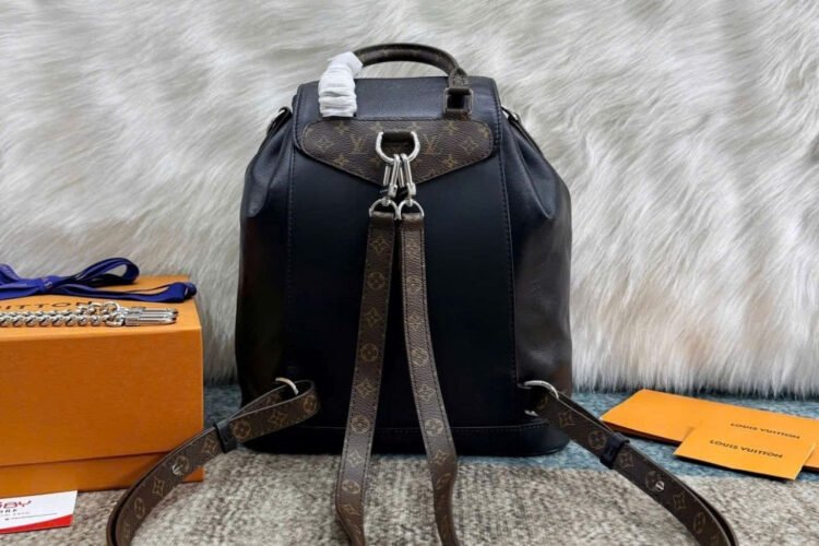 Ba Lô LV Montsouris Vibe PM Black Monogram M12587 Màu đen