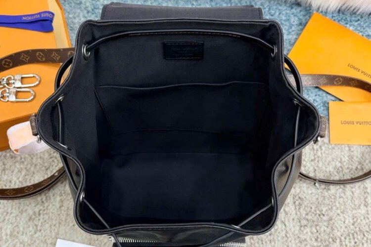 Ba Lô LV Montsouris Vibe PM Black Monogram M12587 Màu đen