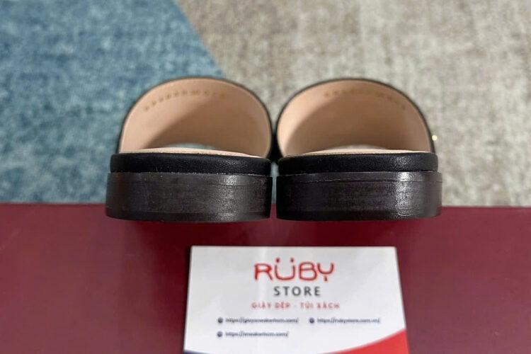 Dép Gucci Cara Logo Leather Flat Slides In Black