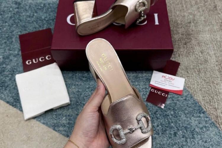 Giày Cao Gót Gucci Màu Bạc