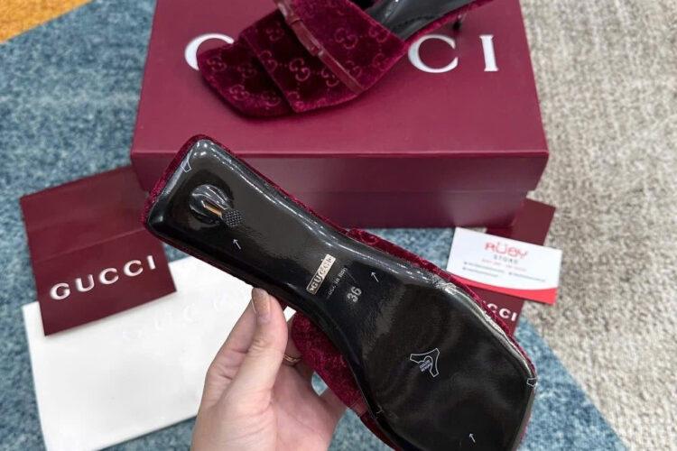 Giày Cao Gót Nhung Gucci Jacquard Burgundy Velvet Bow Mules Màu đỏ