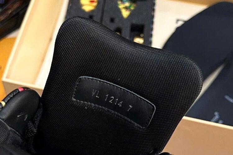 Giày LV Trainer X TM Murakimi Trainer Black Multicolor Monogram Đen
