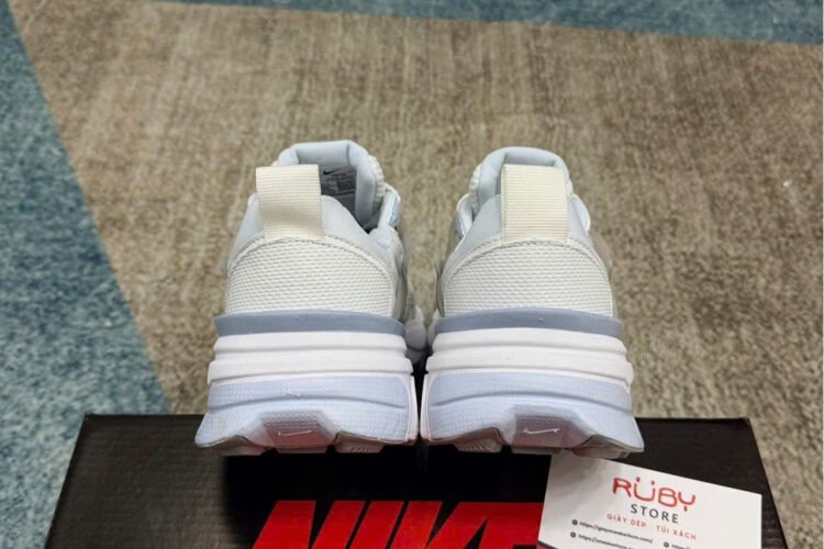 Giày Nike V2K Run Platinum Tint Trắng Xanh Dương