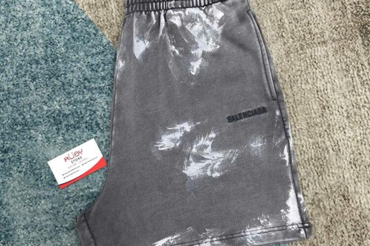 Quần Short Balenciaga Basic Logo Grey Baggy Dirty Fit Màu Xám