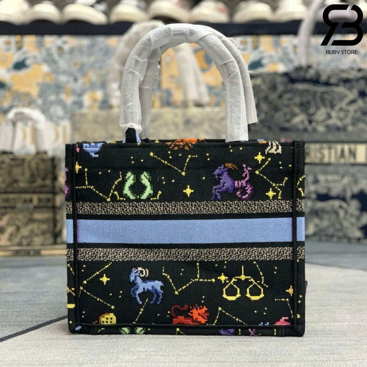 Túi Dior Tote Book Small Black Zodiac Size 26 Best Deal