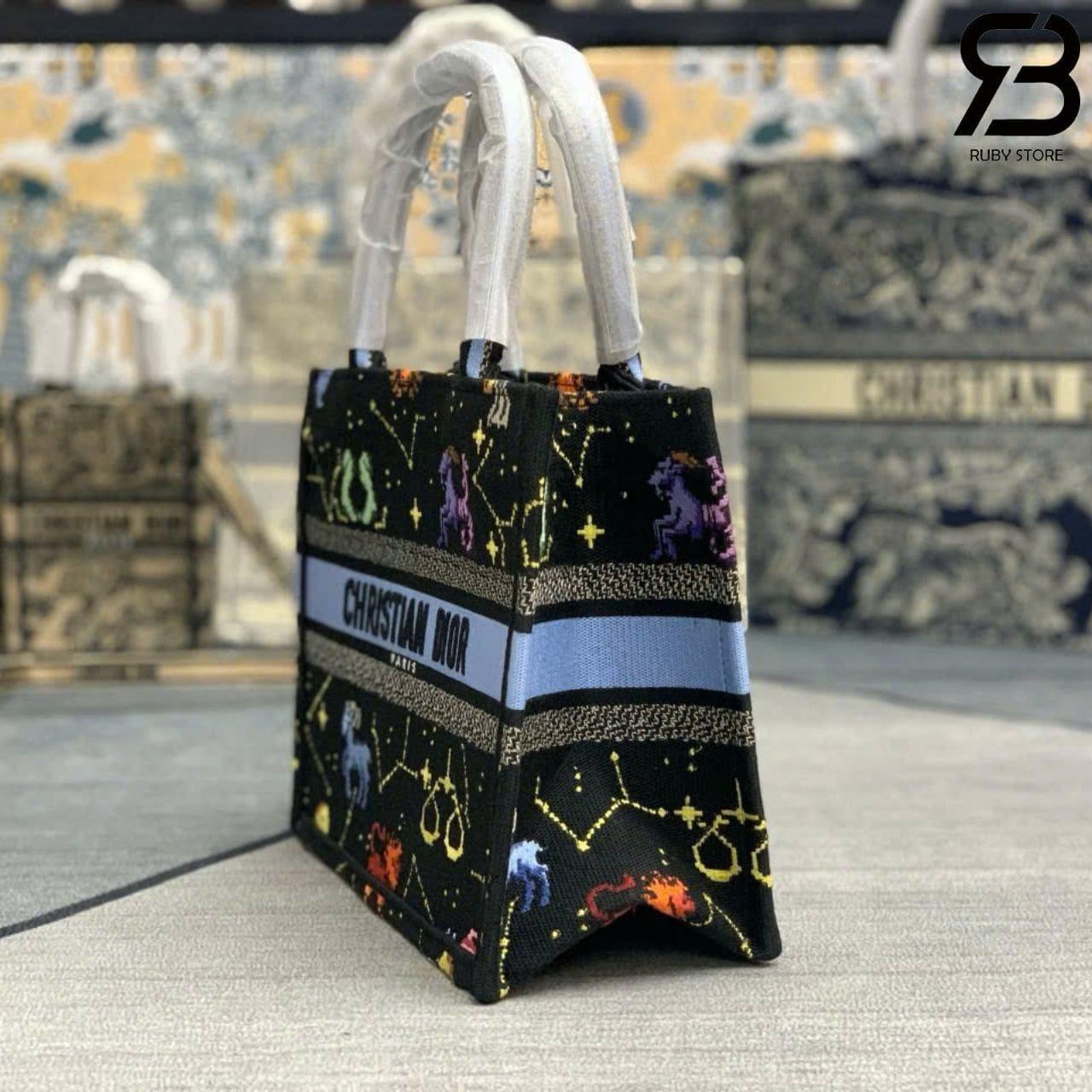Túi Dior Tote Book Small Black Zodiac Size 26 Best Deal
