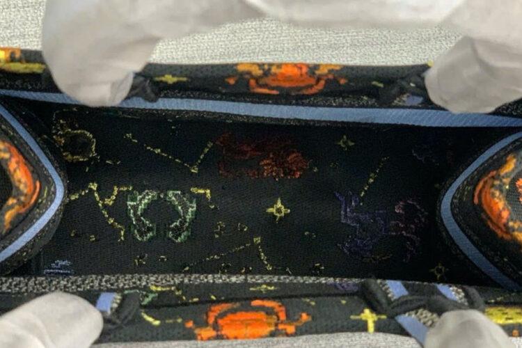 Túi Dior Tote Book Small Black Zodiac Size 26 Best Deal