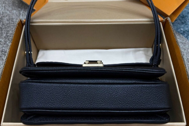 Túi LV Pochette Métis East West Monogram Empreinte Black M46595 đen