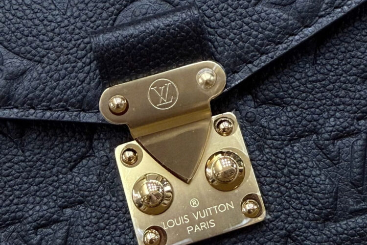 Túi LV Pochette Métis East West Monogram Empreinte Black M46595 đen