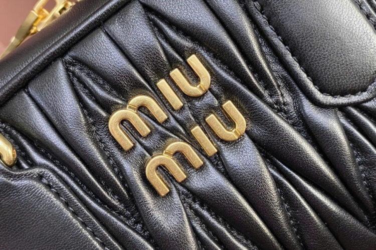 Túi Miu Miu Arcadie Matelassé Nappa Black Leather Bag Size 22 đen