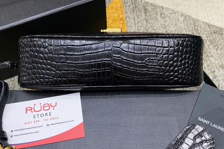 Túi YSL Lou Camera Bag In Crocodile Embossed Size 23 Màu đen