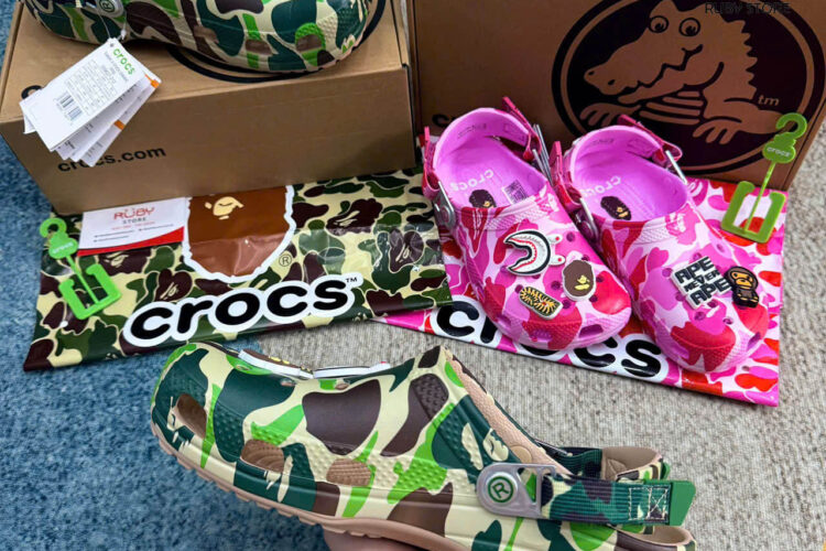 Hình ảnh thực tế dôi dép Crocs x Bape màu xanh Rep 1 1