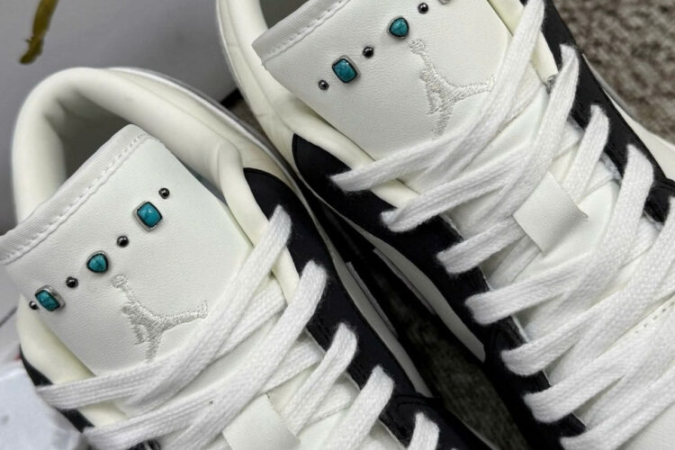 Giày Air Jordan 1 Sail Light Smoke Grey Xám Trắng đen