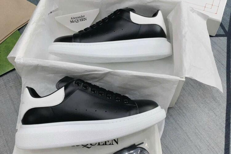 Giày Alexander McQueen Black White Calfskin Màu Đen Trắng