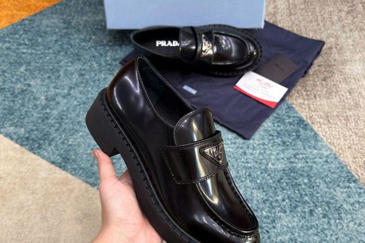 Giày Prada Chocolate Brushed Leather Loafers Black Màu đen