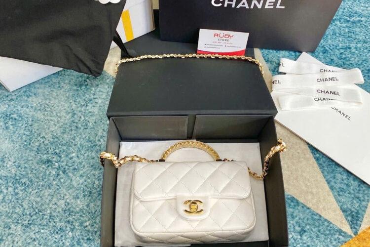 Túi CN 24SS Mini Flap Bag Top Handle White Lambskin GHW